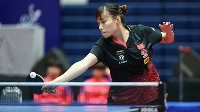 手压上时 手压上时