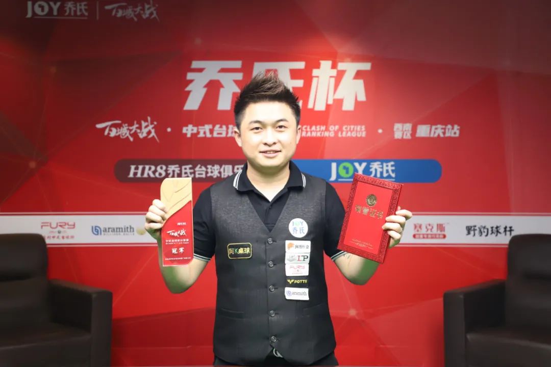 值越接近1 值越接近1