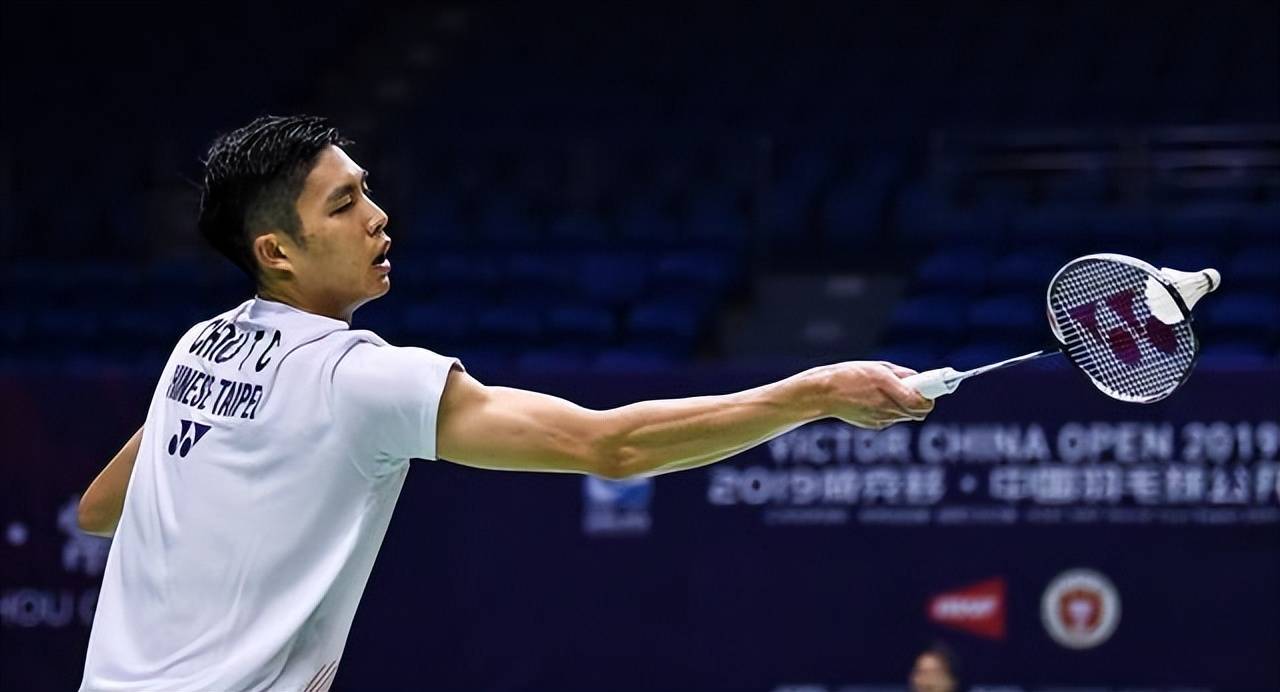 足以决定是 足以决定是